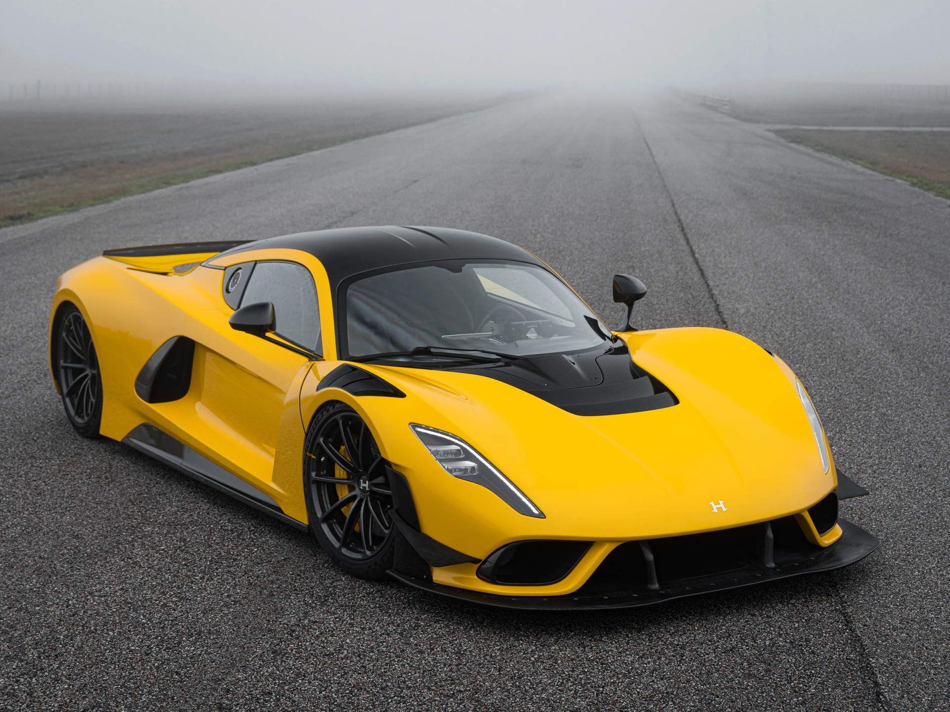 MOTIV FatalVenom 14ポンド Hennessey, dünyanın en güçlü içten yanmalı motorunu yarattı!