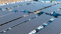 Il carport fotovoltaico di Stellantis