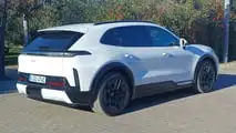 Porsche Cayenne Turbo Electric (2026) in Weiß: Das Exterieur