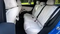 Mercedes GLC EQ Avantgarde (2026) in Klarblau Metallic: Das Interieur