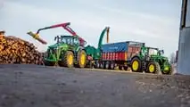 Nuovi trattori John Deere 8R, 8RT e 8RX: comfort evoluto, più efficienza e tecnologie smart per aziende agricole. in crescita
