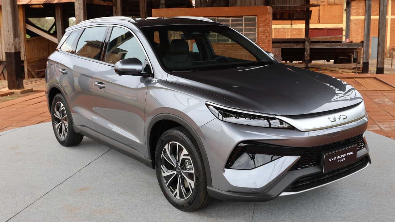 BYD estreia sistema híbrido flex DM-i 5.0 no Brasil com o novo Song Pro