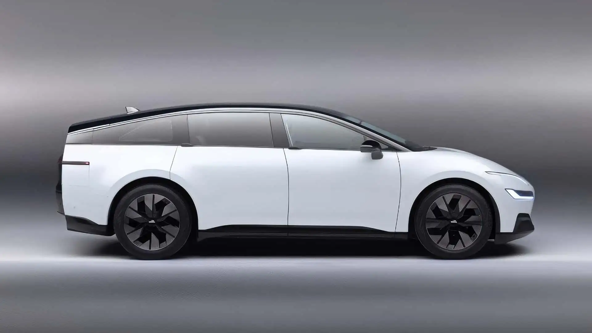 This Is The Three-Row Electric SUV Ford Never Built