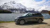 Leapmotor B10 EV Hybrid (2026) Roadtrip