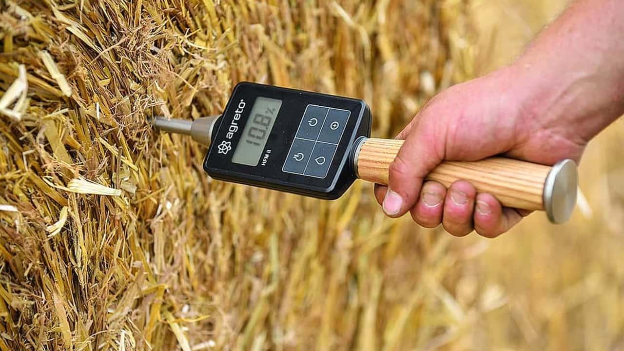 Quando conviene davvero pressare la paglia di orzo ad agosto nel 2026