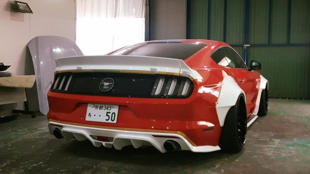 Ford Mustang LW