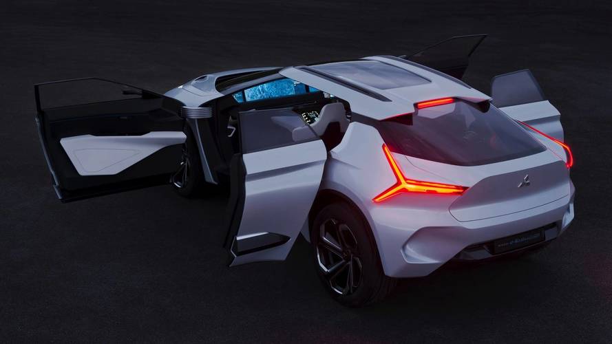 2017 Mitsubishi e-Evolution concept