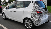 2014 Opel Meriva facelift spy photo 24.09.2013