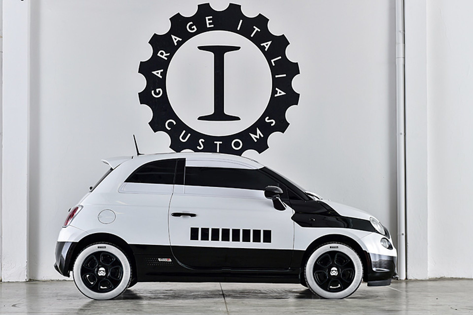 Star Wars Fans, Your Stormtrooper Fiat 500e Awaits