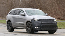 2018 Jeep Grand Cherokee Trackhawk spy photo
