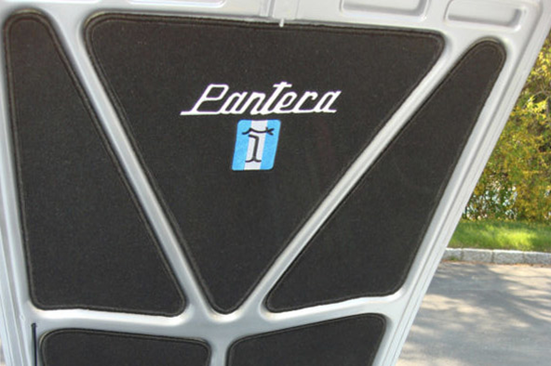 eBay Car of the Week: 1972 De Tomaso Pantera