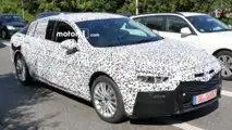 2017 Opel Insignia casus fotoğrafları