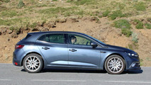 2018 Renault Megane RS spy photo