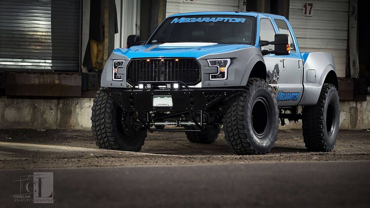 Ford F-350 Mega Raptor