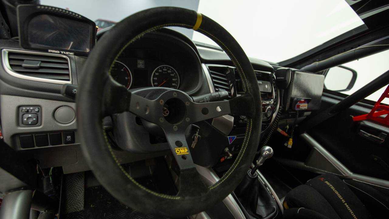 Mitsubishi L200 Triton Sport R