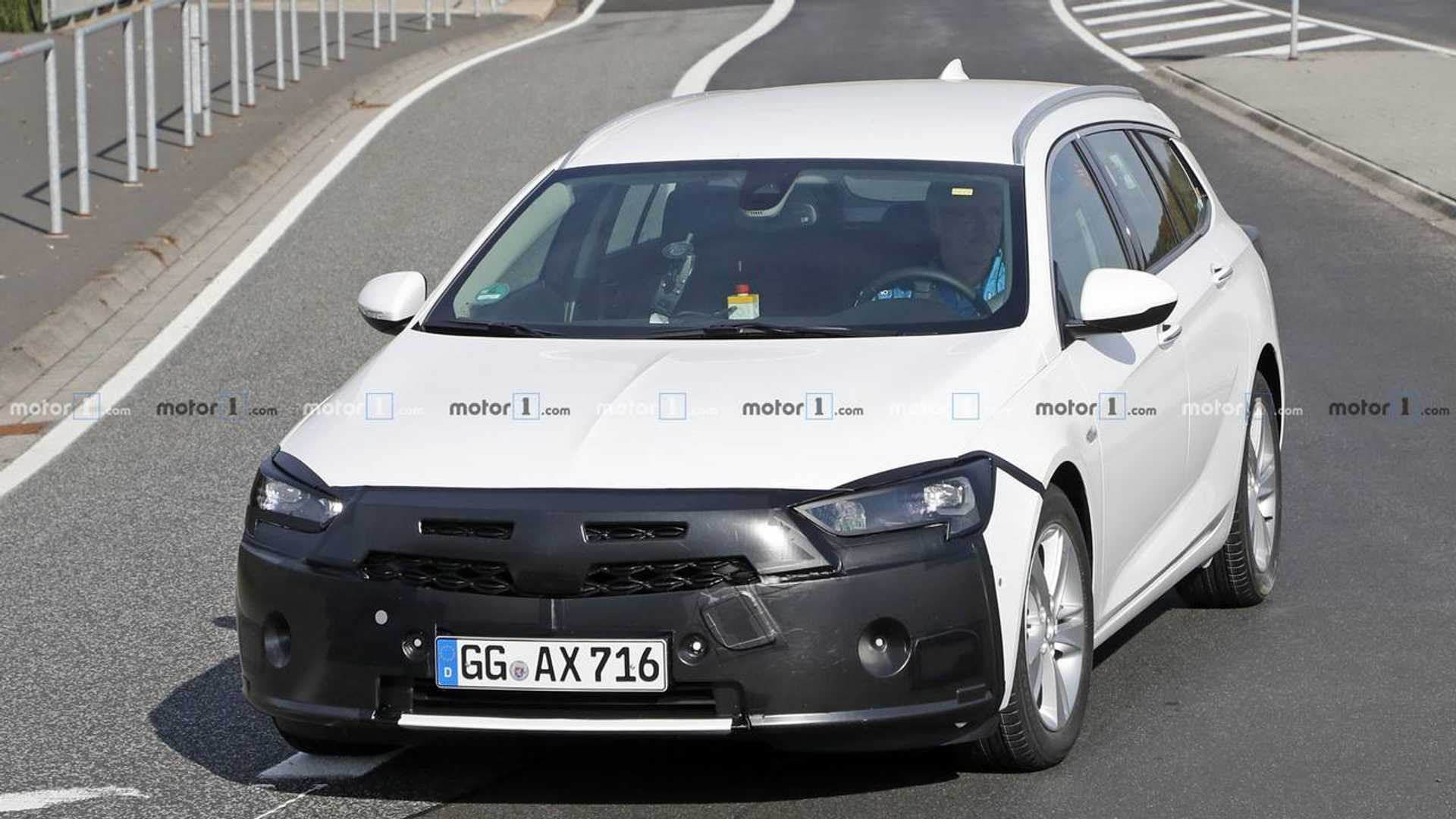 2020-opel-insignia-facelift-spy-photo.jpg