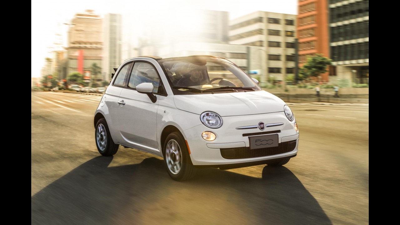 Hatches compactos: Punto tem pior resultado desde o lançamento; Fit lidera