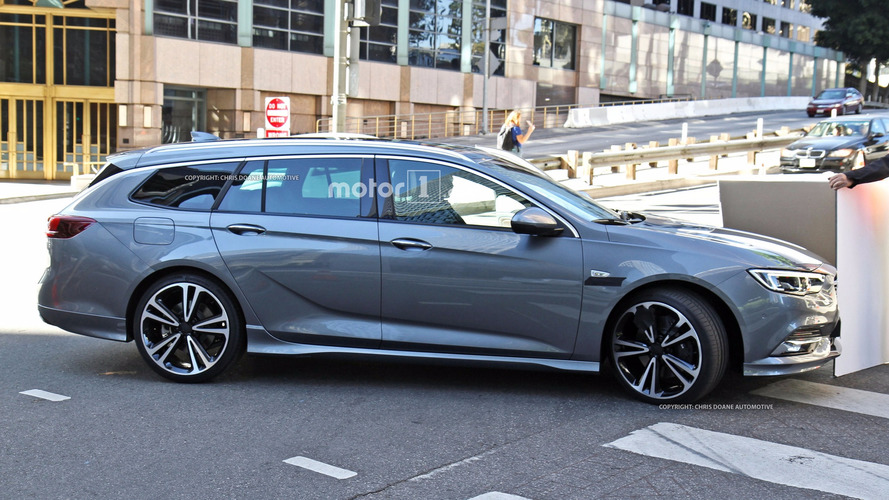 2017 Opel Insignia Sports Tourer spy photo