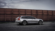 Volvo V90 Cross Country by Polestar