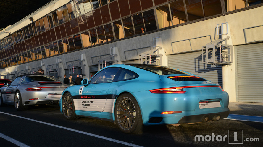 2016 - Porsche 911 Carrera 4S