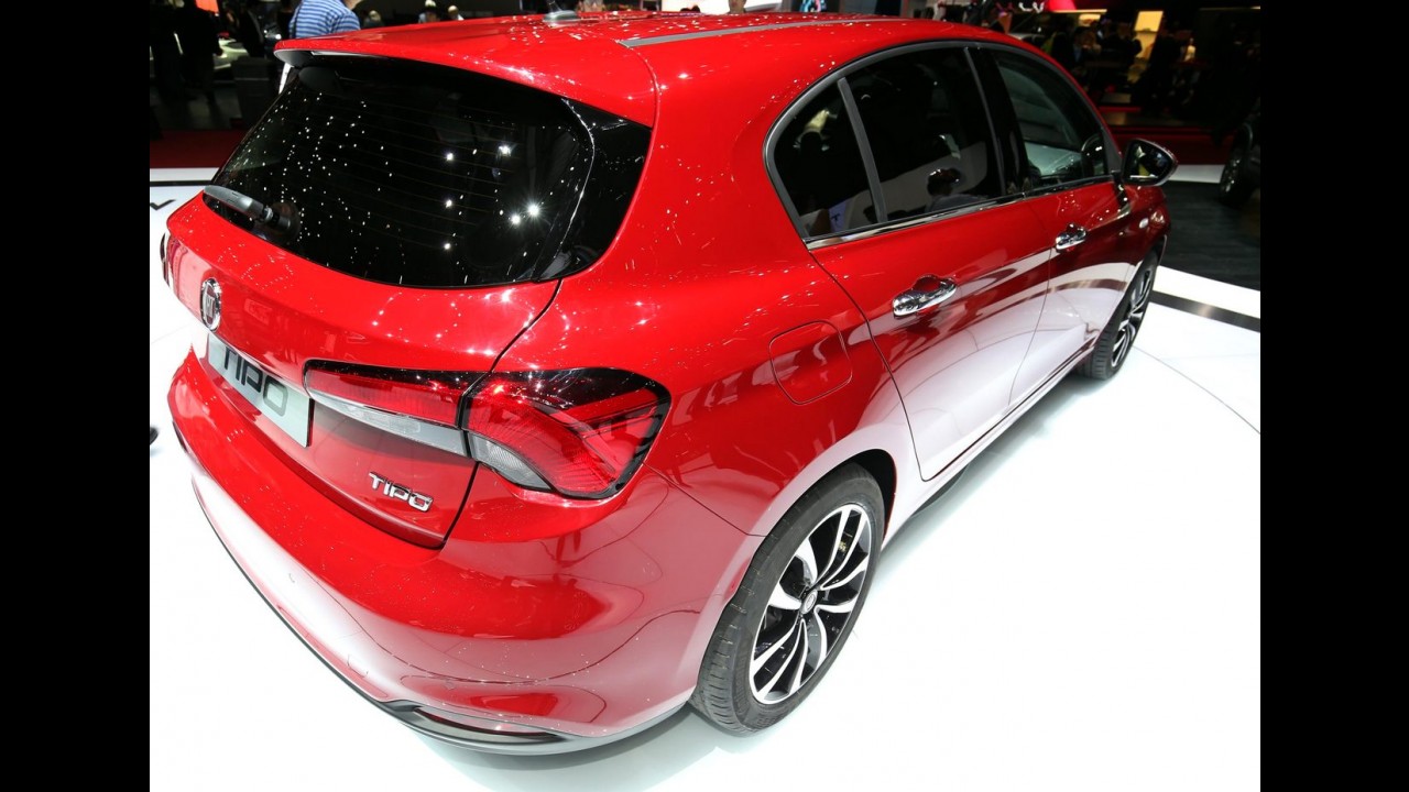 Novo Fiat Tipo completa família com hatch e perua em Genebra - veja fotos
