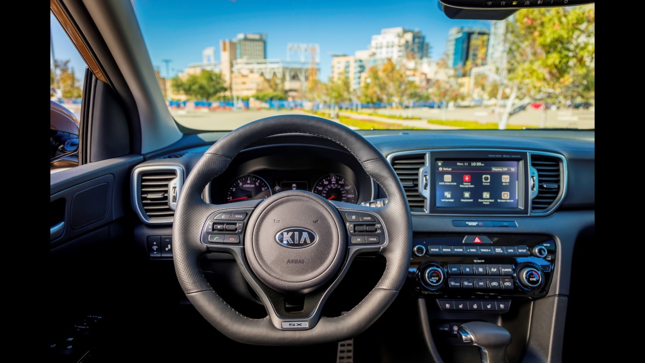 Los Angeles: Kia Sportage 2016 estreia nos EUA com motor 2.0 turbo de 244 cv