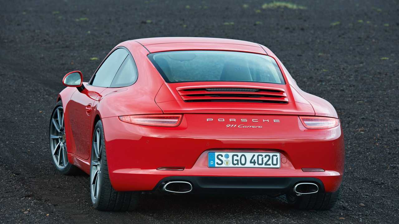991 Porsche 911 Rear Profile