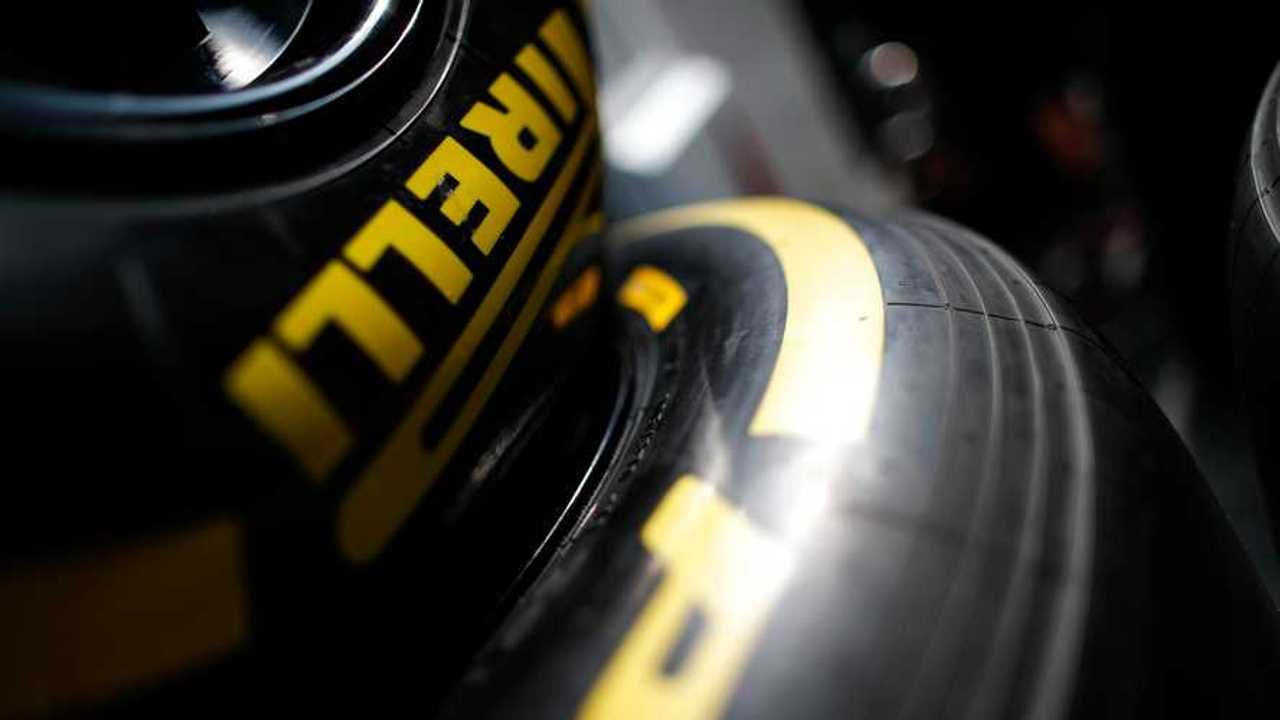 Copertina Pirelli, Isola