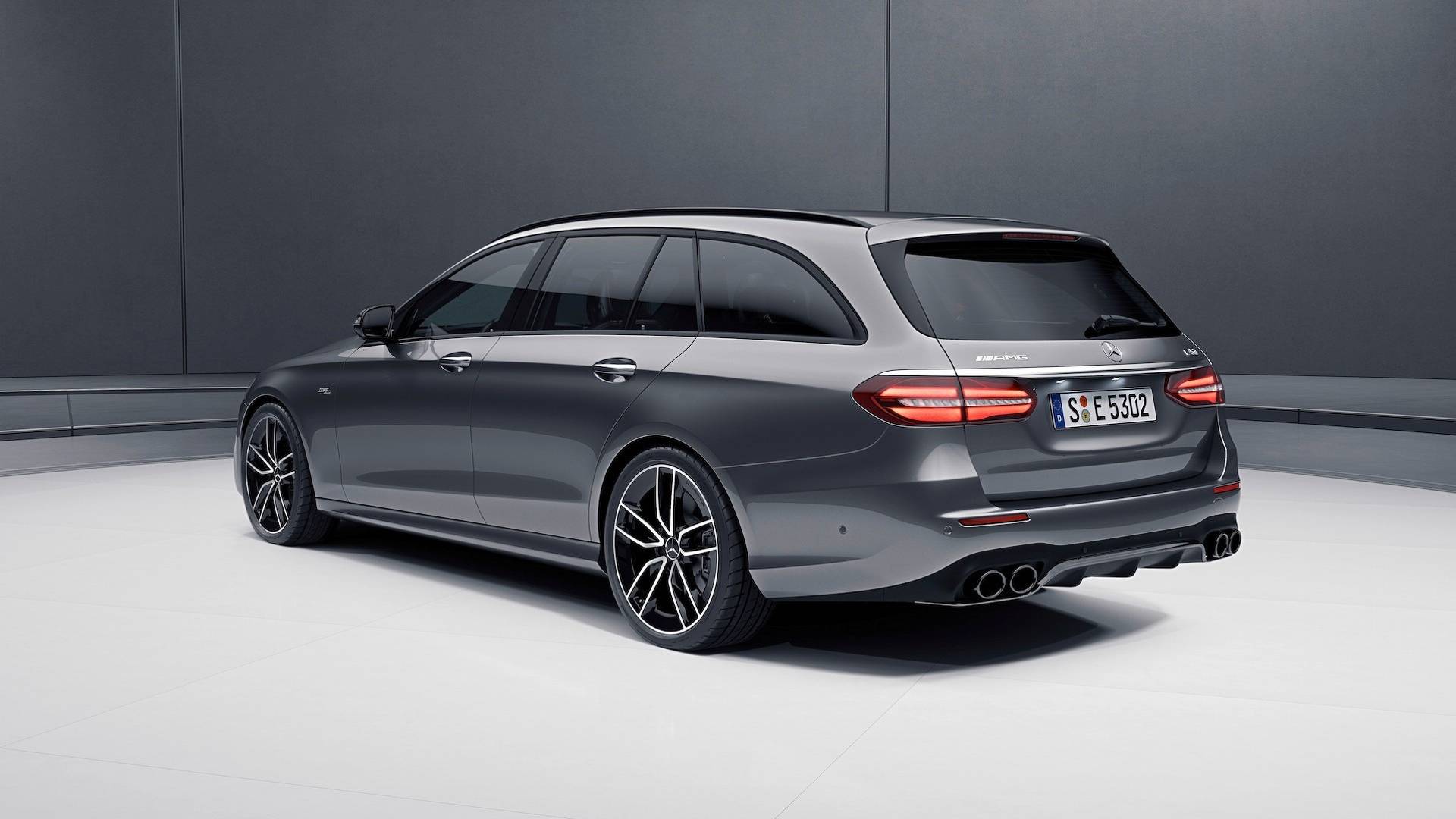 Mercedes E53 Sedan, Wagon Arrive In Style With 429-HP Hybrid Six