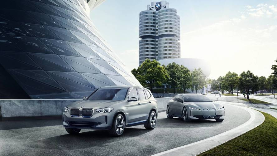 BMW: visszafogottabb megjelenéssel jönnek a következő elektromos modellek