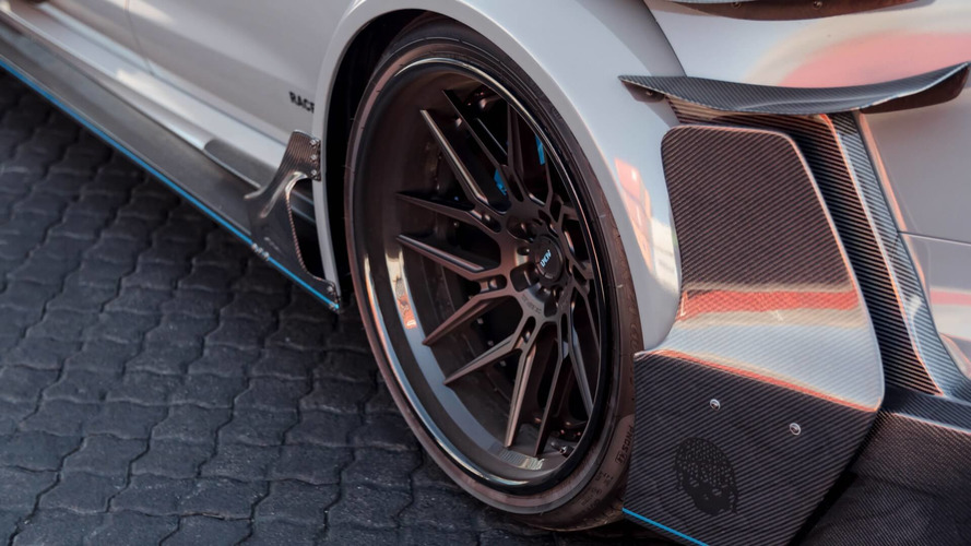 Audi RS6 Avant By Race!