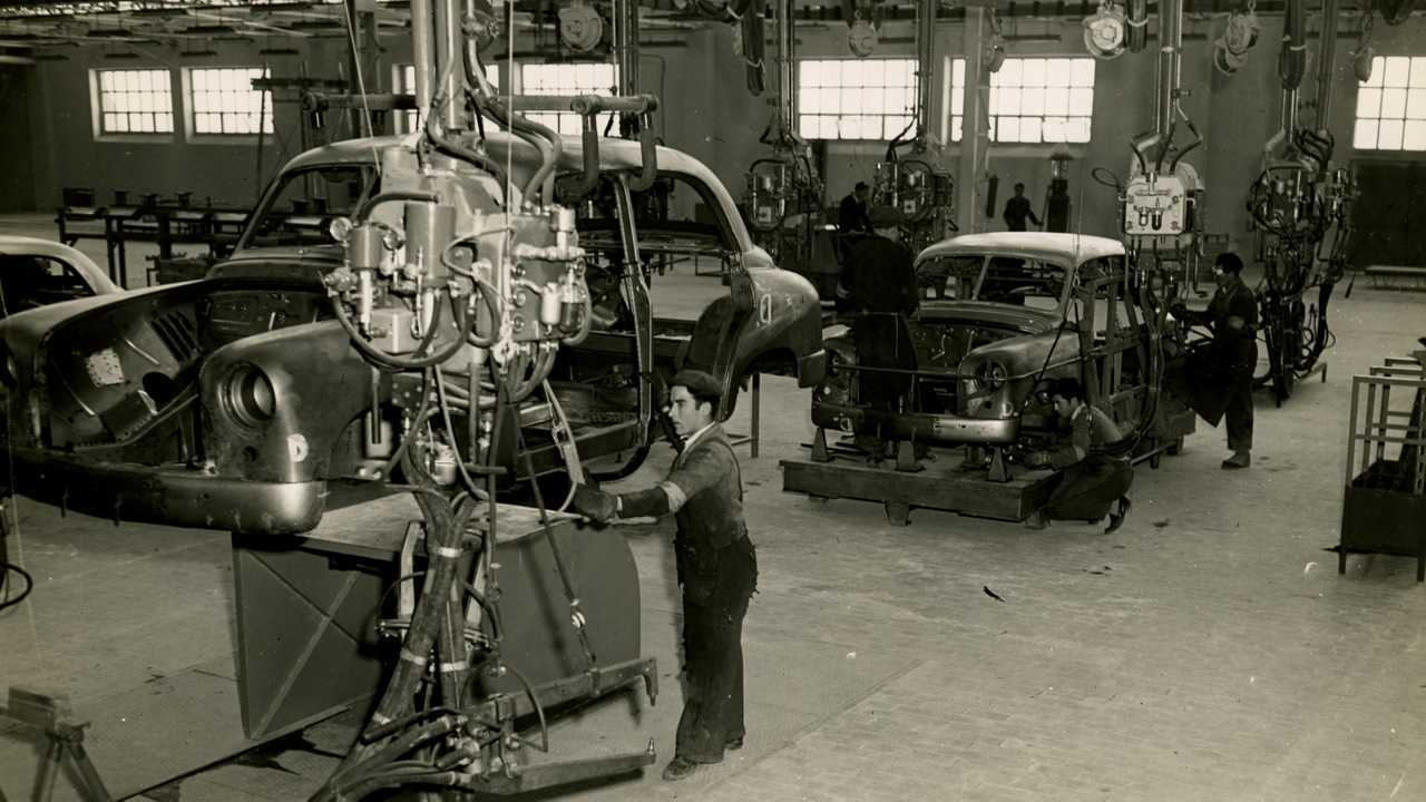 SEAT 1400