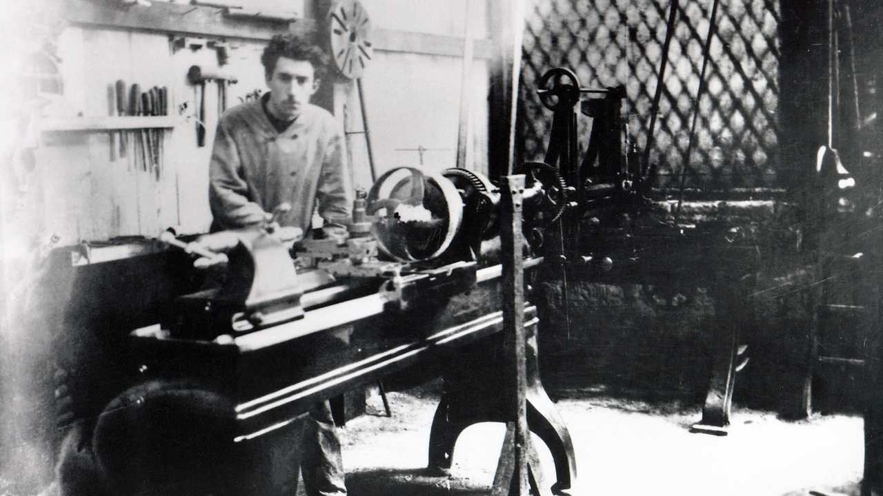 120 Jahre Renault Cart