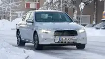 Makyajlı 2019 Mercedes-Benz E-Serisi Sedan Karlı Havada Casus Fotoğrafları
