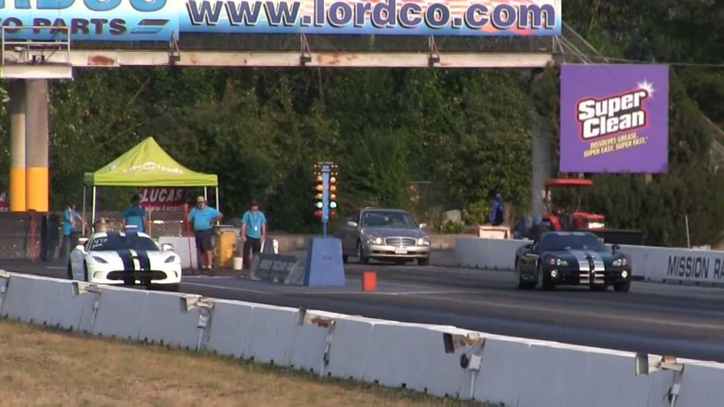 Viper Vs Viper Drag Race