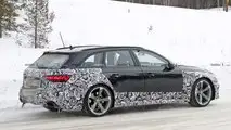 2020 Audi RS4 Avant lifting foto spia