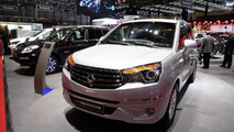 2013 SsangYong Rodius Turismo live in Geneva