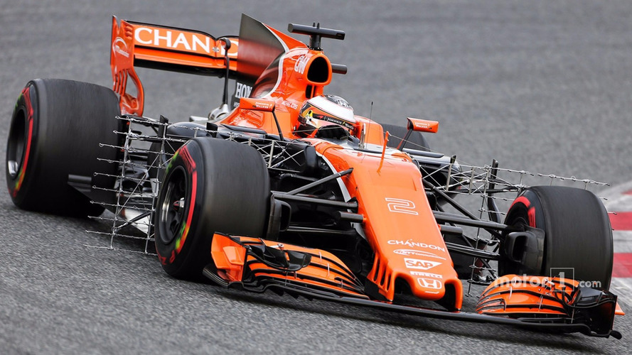 Fernando Alonso y el McLaren MCL32 F1 2017