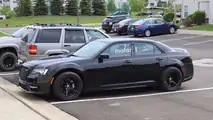 Chrysler 300 Hellcat casus fotoğraflar