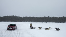 2017 SEAT Leon Cupra ST races sled pulled by huskies
