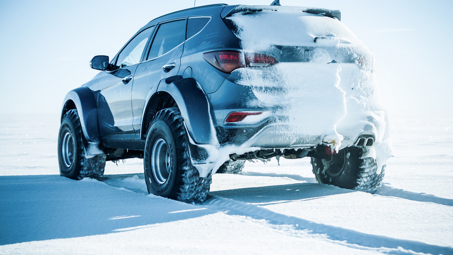 Hyundai Santa Fe on Antarctic expedition