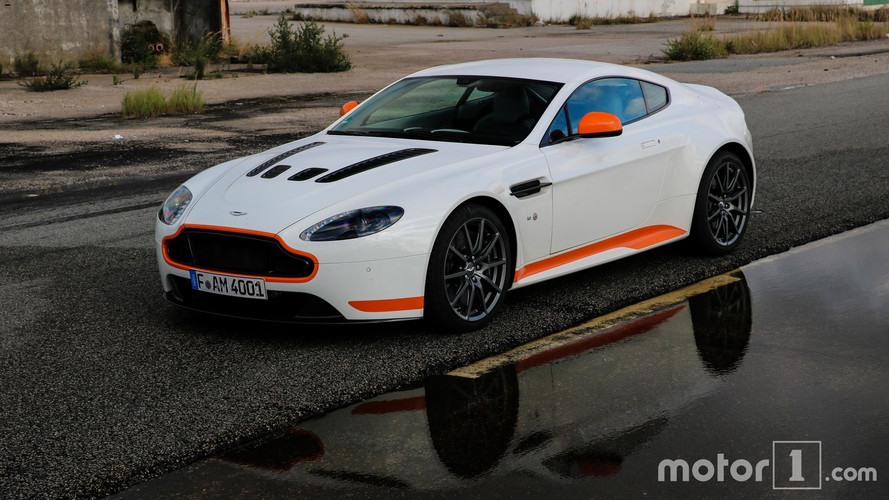 Aston Martin V12 Vantage S