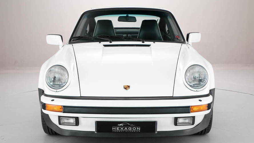 Porsche 911 Supersport