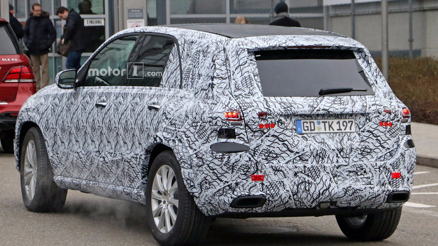 2019 Mercedes GLE spy photo