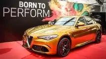 Alfa Romeo Giulia de color dorado