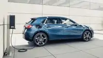 Mercedes-Benz A 250e et B 250e