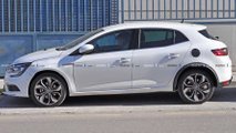 Renault Megane Hybrid Spy Fotos