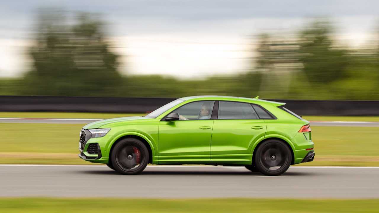 Audi RS Q8 на треке Moscow Raceway