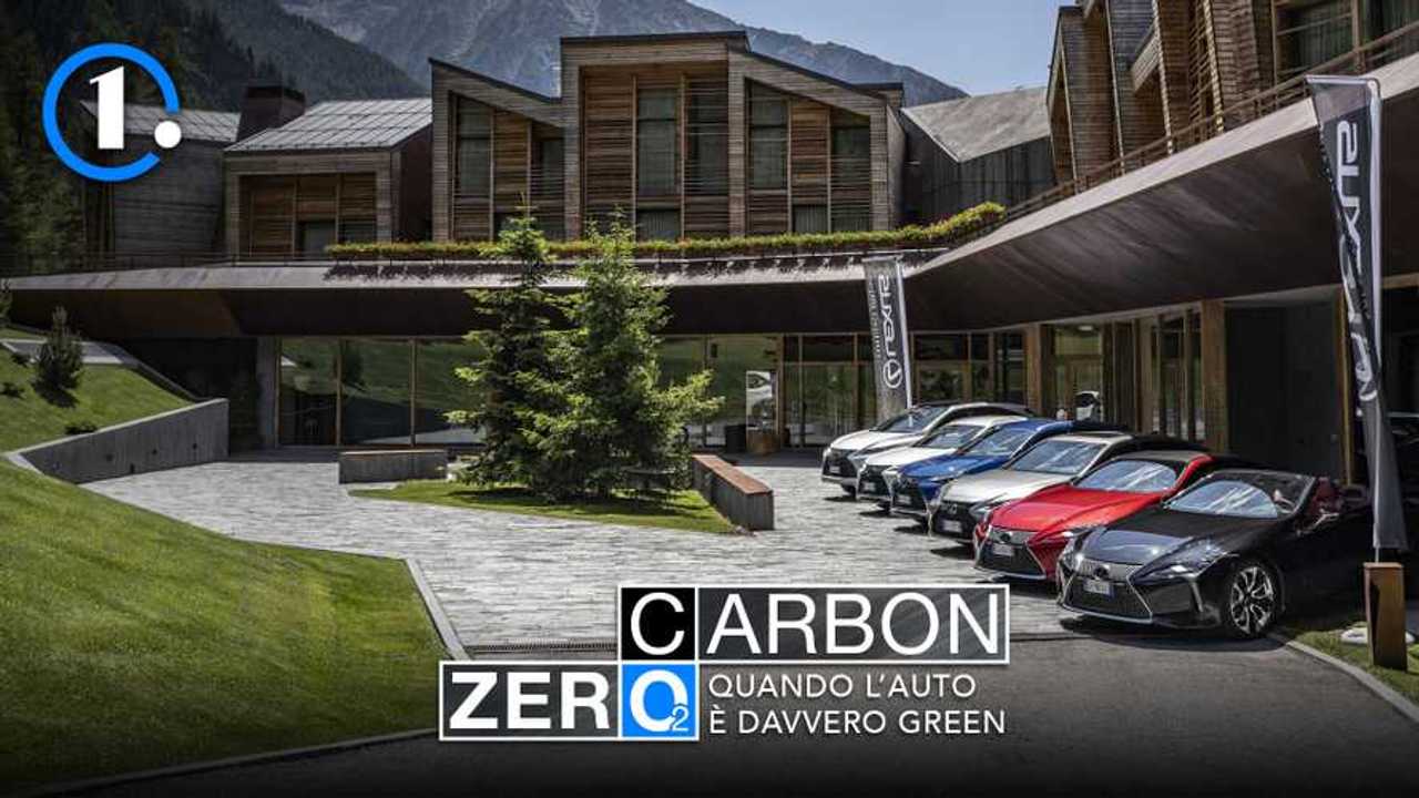 Copertina casa Lexus