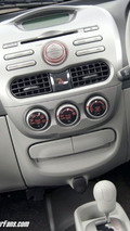 Mitsubishi i
